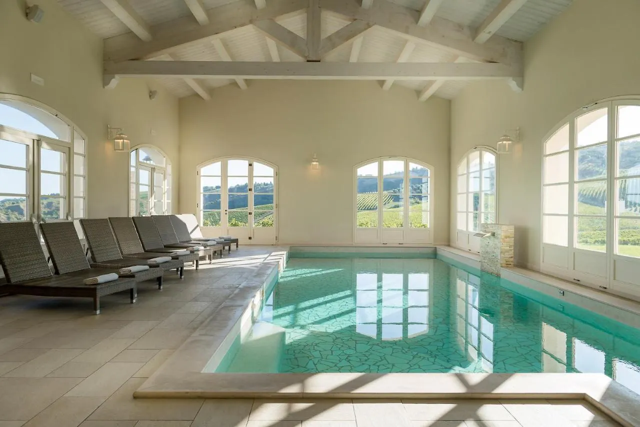Borgo Conde Wine Resort Forlì 4*,  Italia